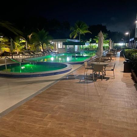 Flat Em Guarajuba Com Excelente Estrutura Διαμέρισμα Εξωτερικό φωτογραφία